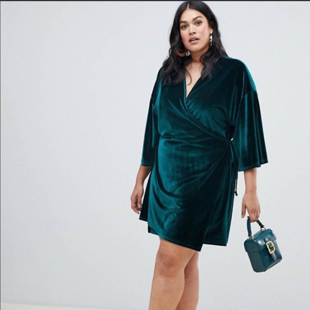Velvet Kimono Sleeve mini dress